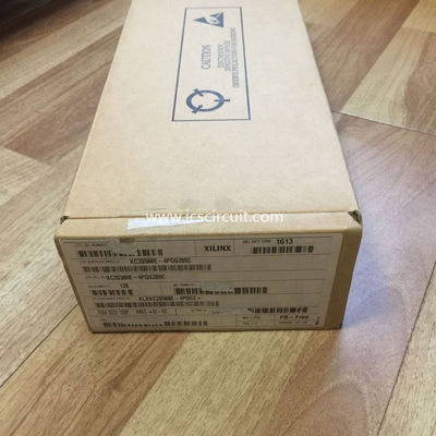 Puce programmable CPLD XCR3128XL-7VQ100I de Coolrunner XPLA3 IC