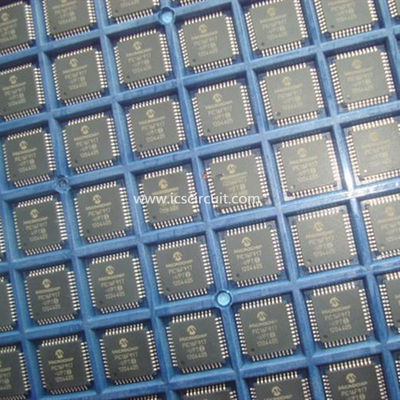 CMOS 8 a mordu la mémoire instantanée programmable de MCU avec 16 octets /32/64K